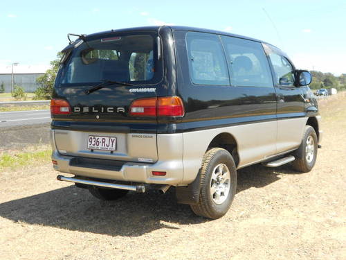 Product picture MITSUBISHI 1995-1998 DELICA L400, SPACE GEAR WORKSHOP REPAIR & SERVICE MANUAL #❶ QUALITY!